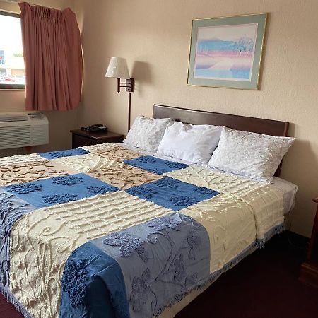 Regency Inn Fern Park Εξωτερικό φωτογραφία
