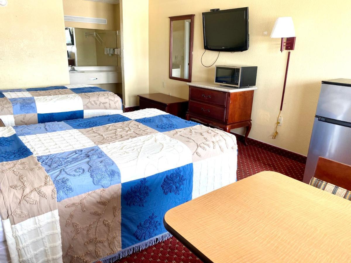 Regency Inn Fern Park Εξωτερικό φωτογραφία
